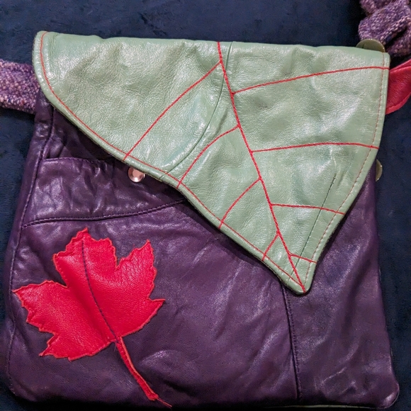 Leather crossbody purse - Picture 2 of 6